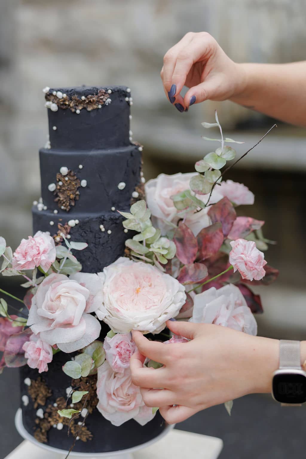 AshevilleStyledShoot FloreaCake ()